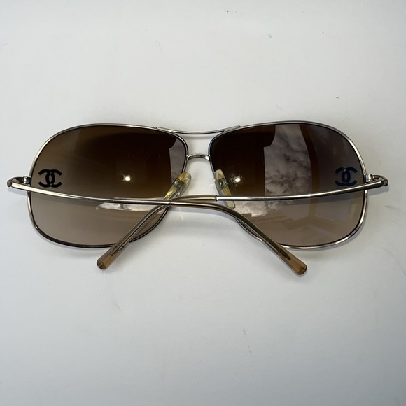 Authentic Vintage Chanel Gold Frame Sunglasses ~ 4132 - Picture 14 of 16